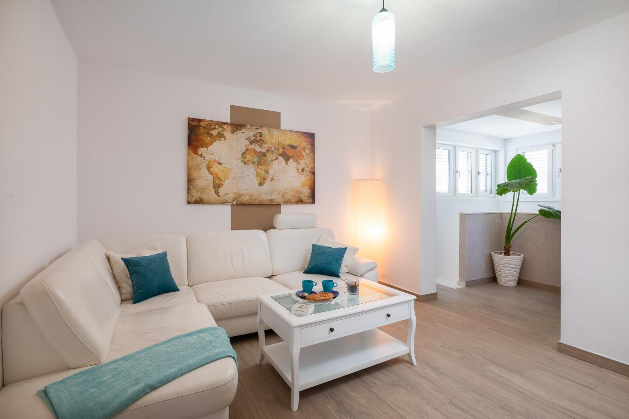 Luxury Seafront Villa With Heated Pool, Jacuzzi, Sea View, 150 M From Beach Stanici Extérieur photo